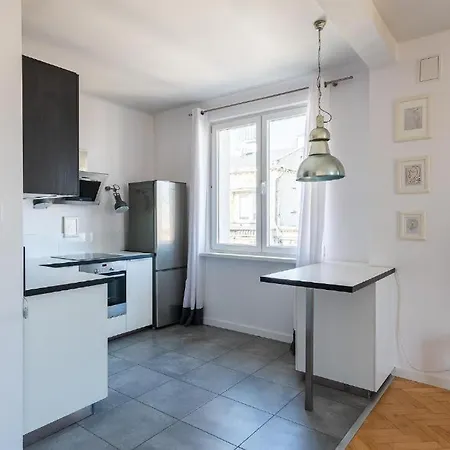 Wilcza 55: Private With Separate Bedroom * Warsaw